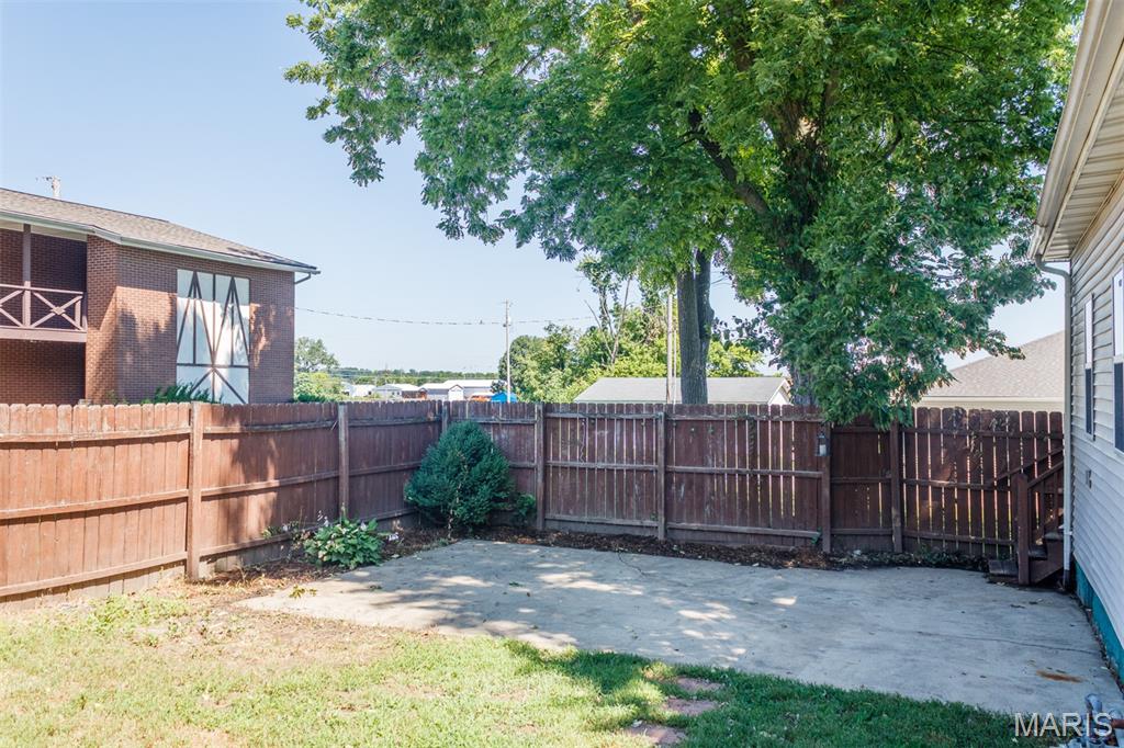 218 Walnut Street Property Photo 41