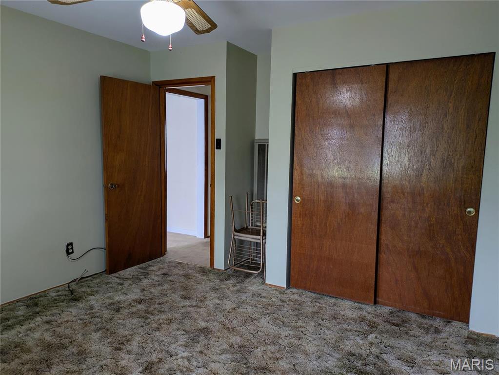 824 Loekes Drive Property Photo 8