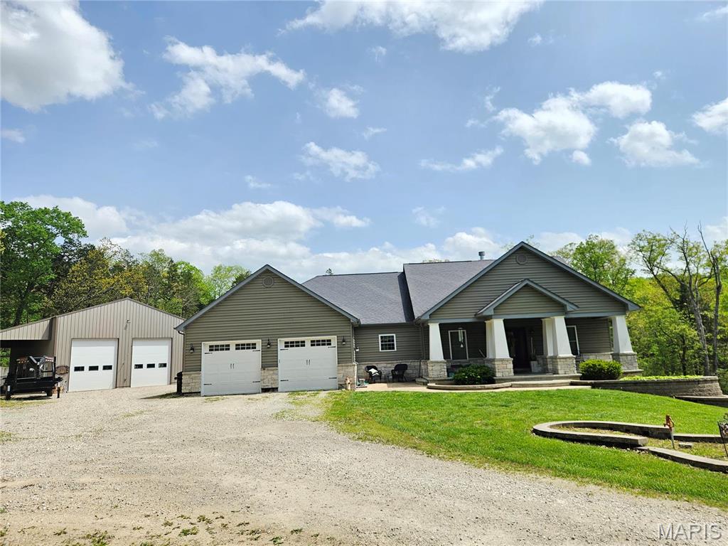 17360 Coon Hollow Road Property Photo