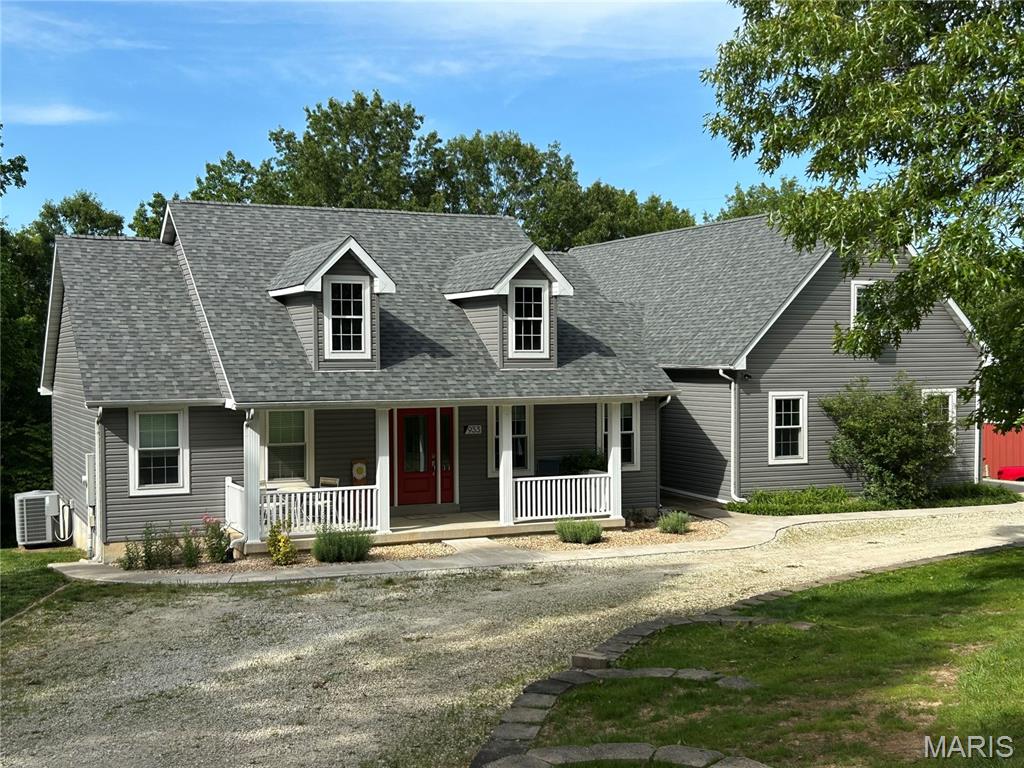 933 Wild Horse Road Property Photo 1