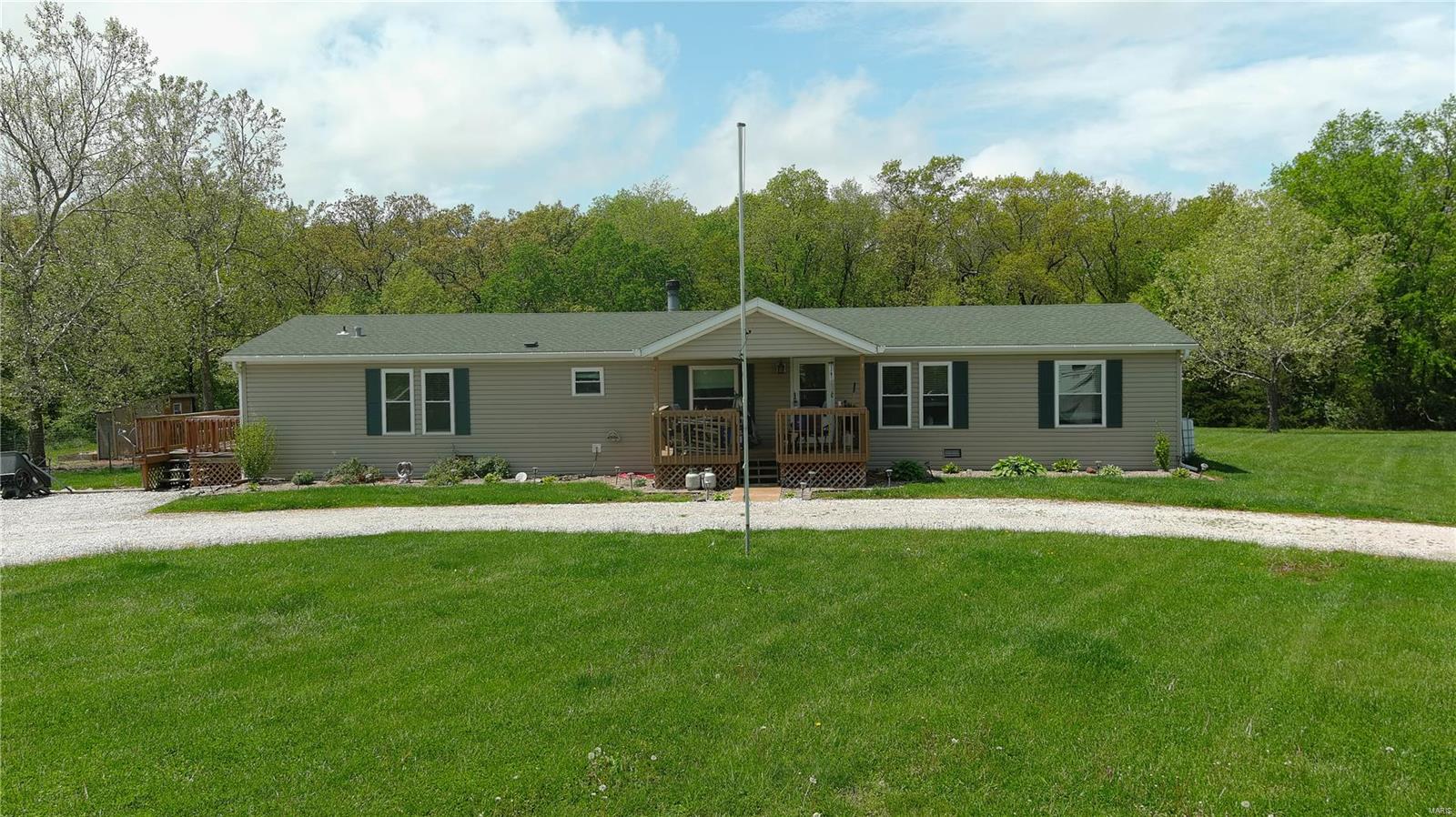 311 Buck Hollow Court Property Photo