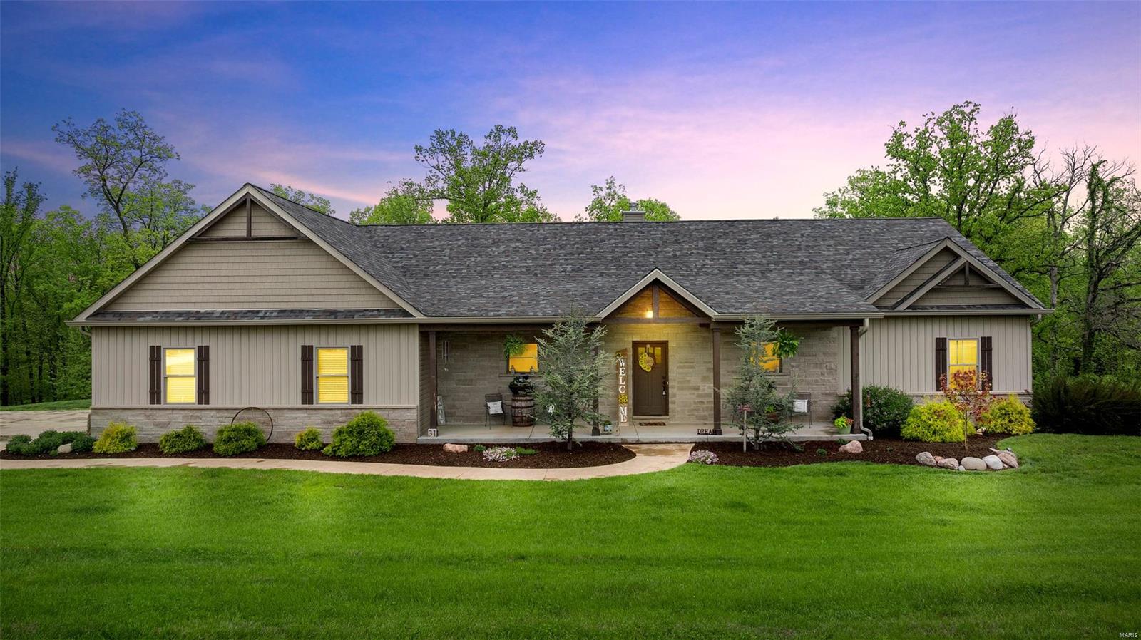 31 Saratoga Springs Drive Property Photo