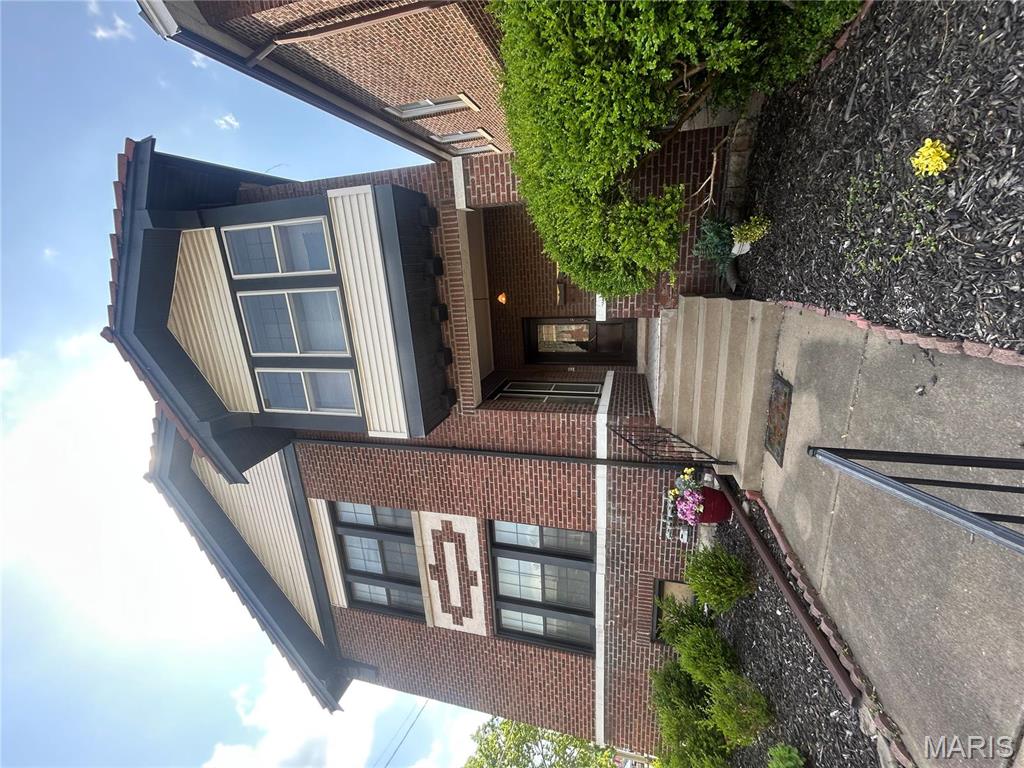 719 Leland Avenue Property Photo 1