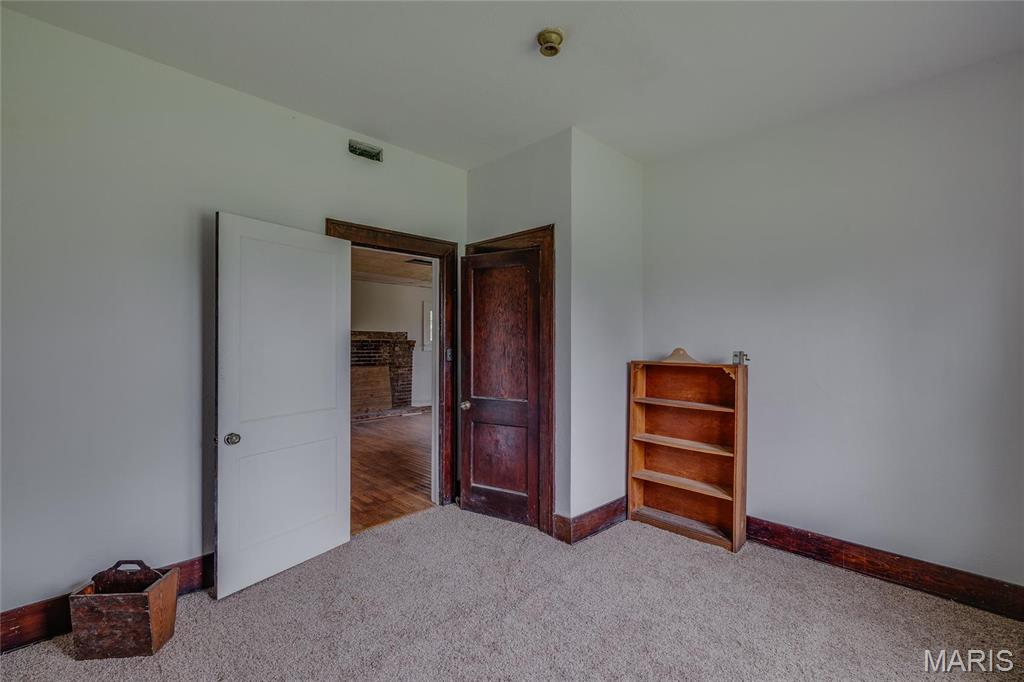 8619 Highway E Property Photo 40