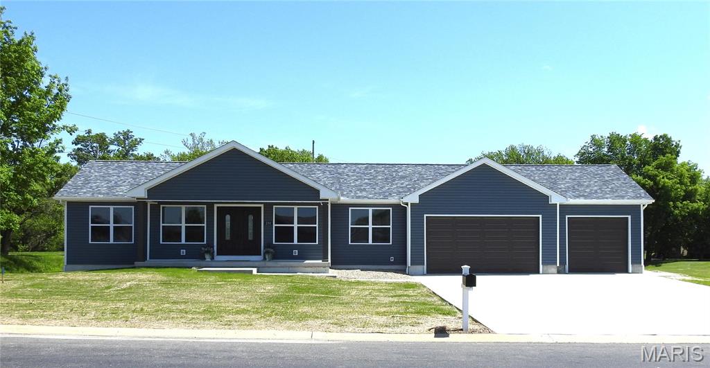 201 S Ashbrook Property Photo 1