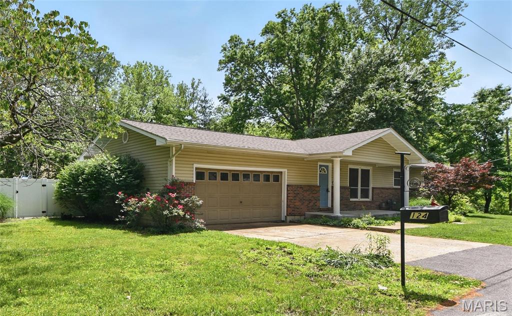 124 Dawn Drive Property Photo