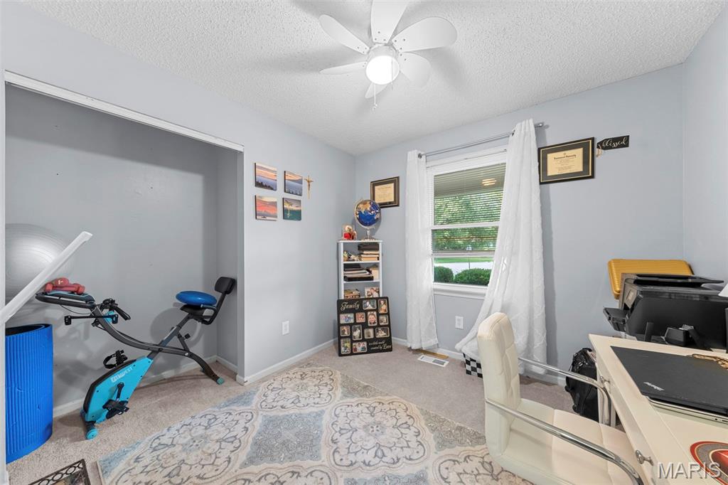 1001 Seine Drive Property Photo 15