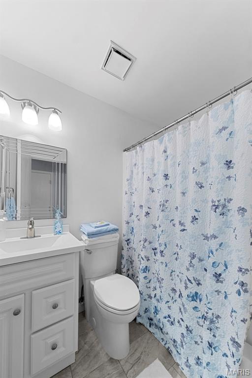 1001 Seine Drive Property Photo 19