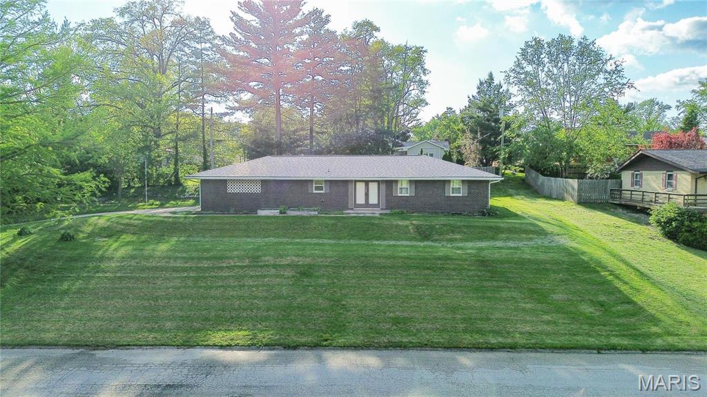 4900 Eiffel Drive Property Photo 1