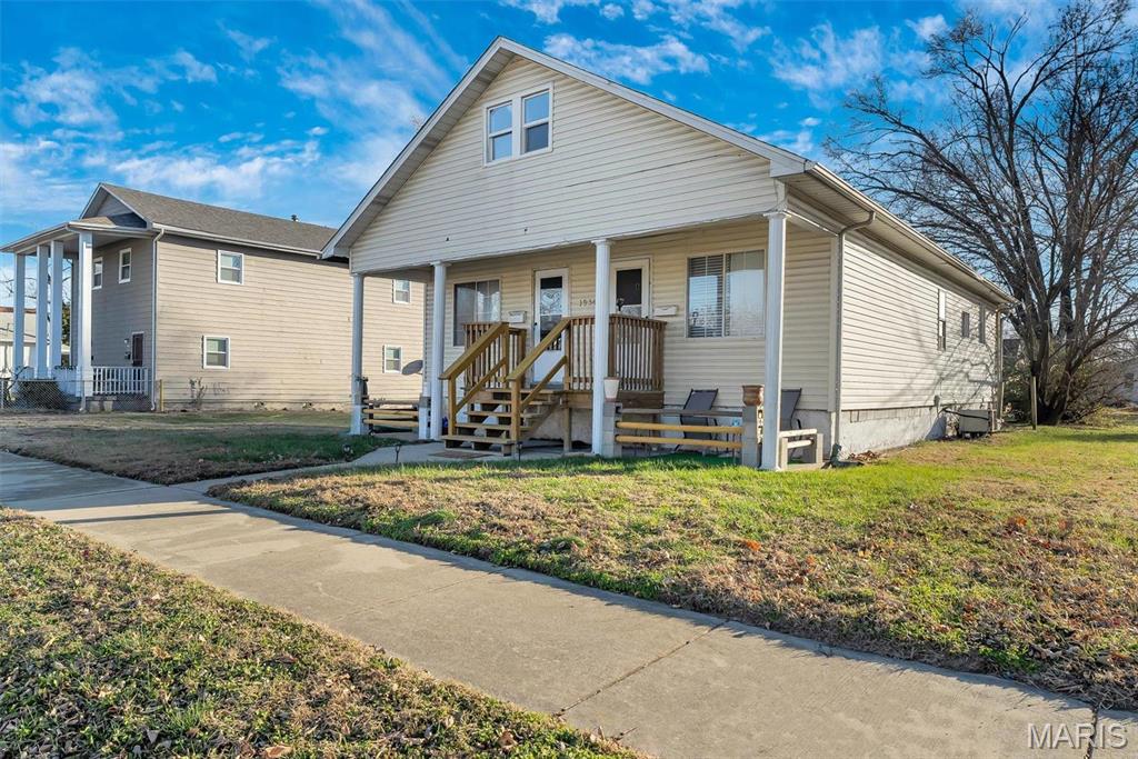 1534 7th Street Property Photo 2