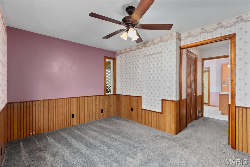418 E Maple Street Property Photo 16