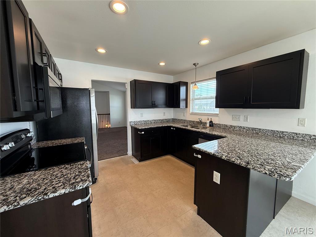 108 Garrettford Drive Property Photo 10