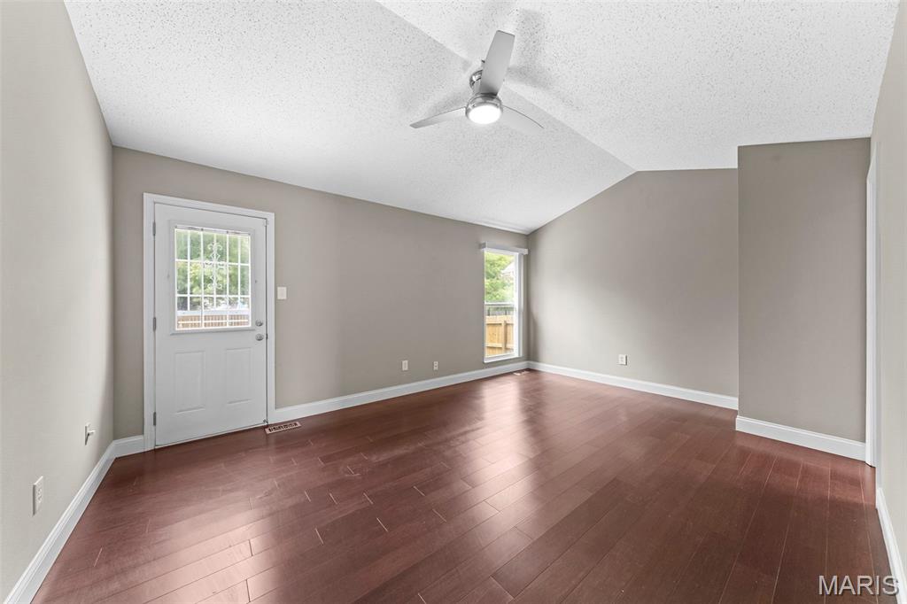 2713 Chapel View Drive Property Photo 22