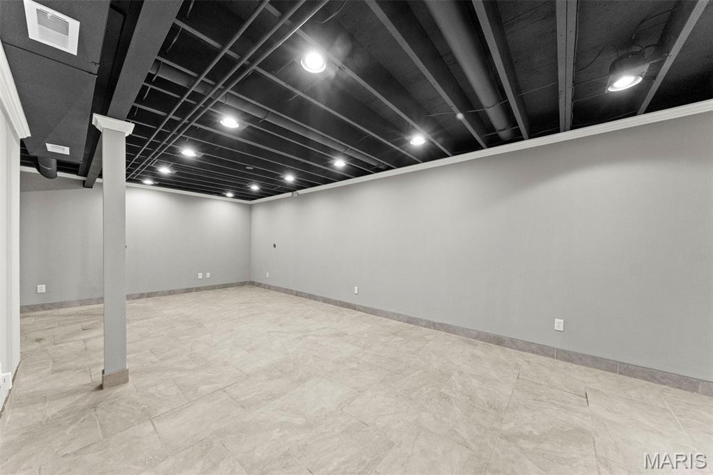 2713 Chapel View Drive Property Photo 24