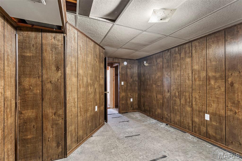 2548 Singing Hills Drive Property Photo 29