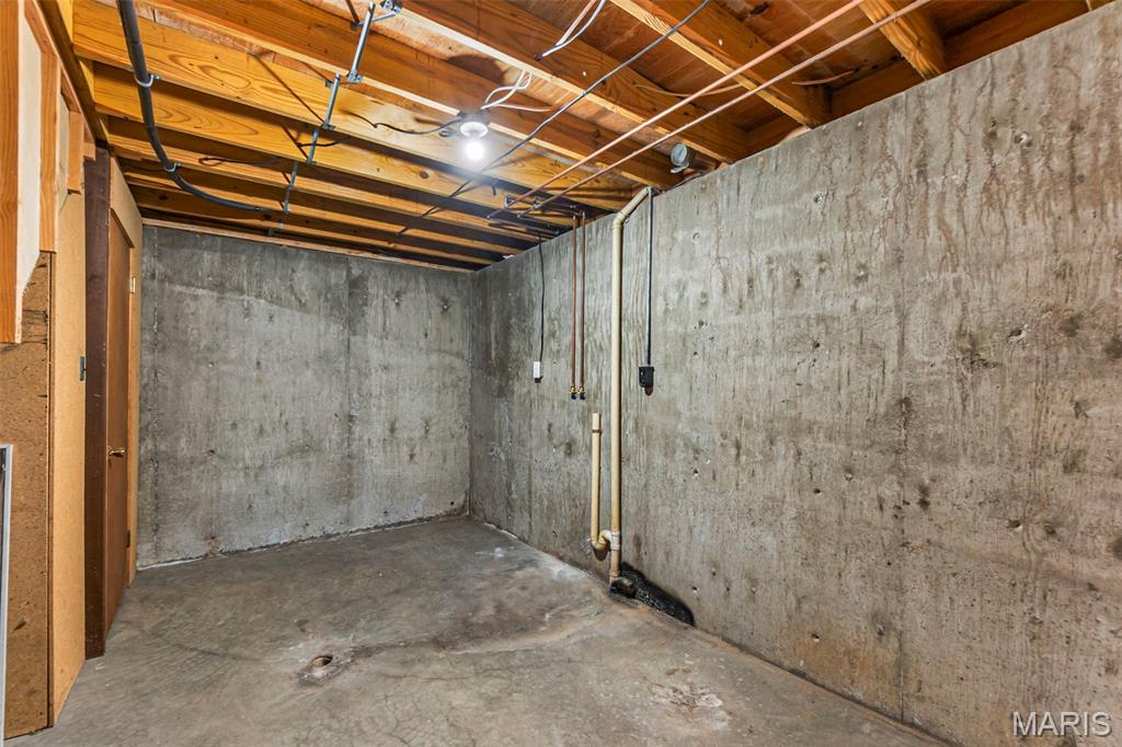 2548 Singing Hills Drive Property Photo 30
