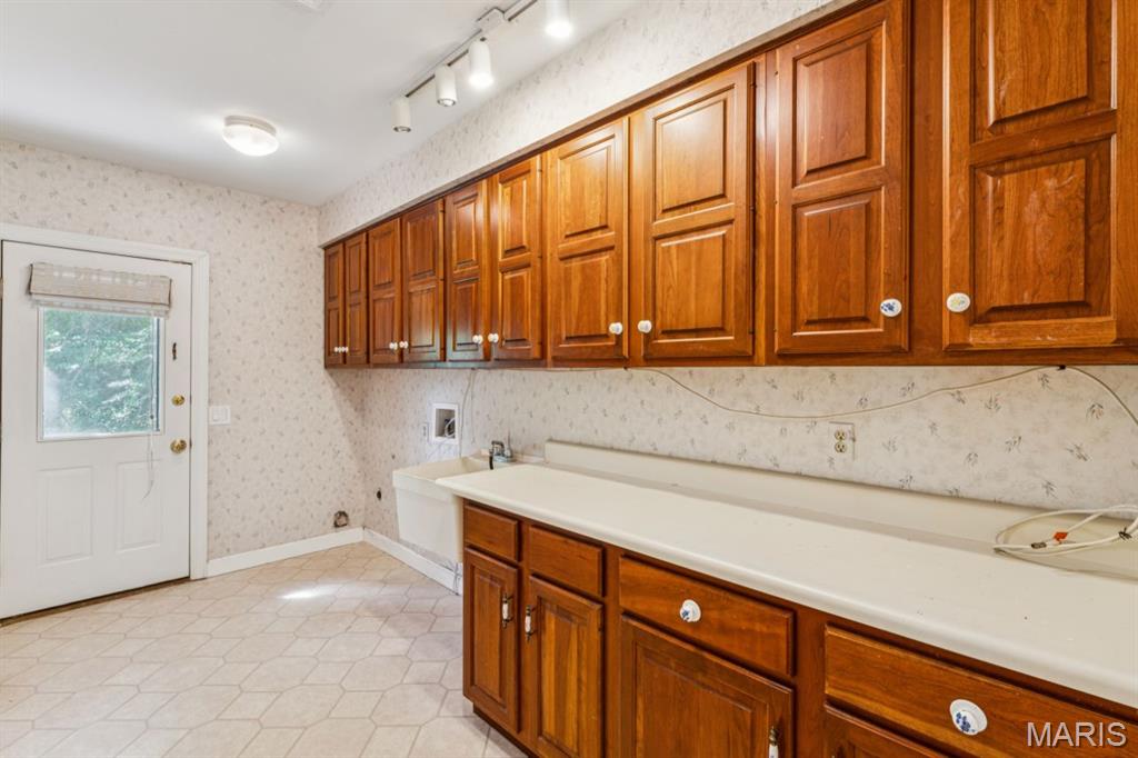13260 Tall Pine Court Property Photo 9