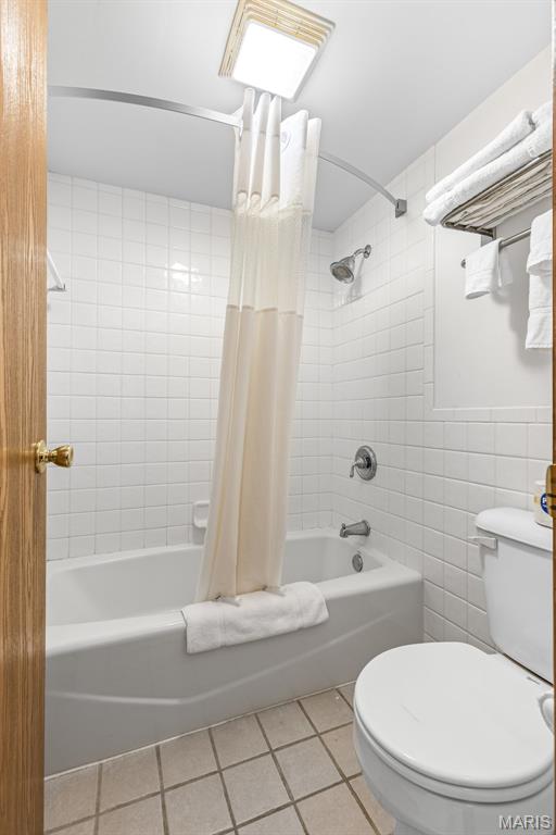 310 N Mccune Property Photo 21