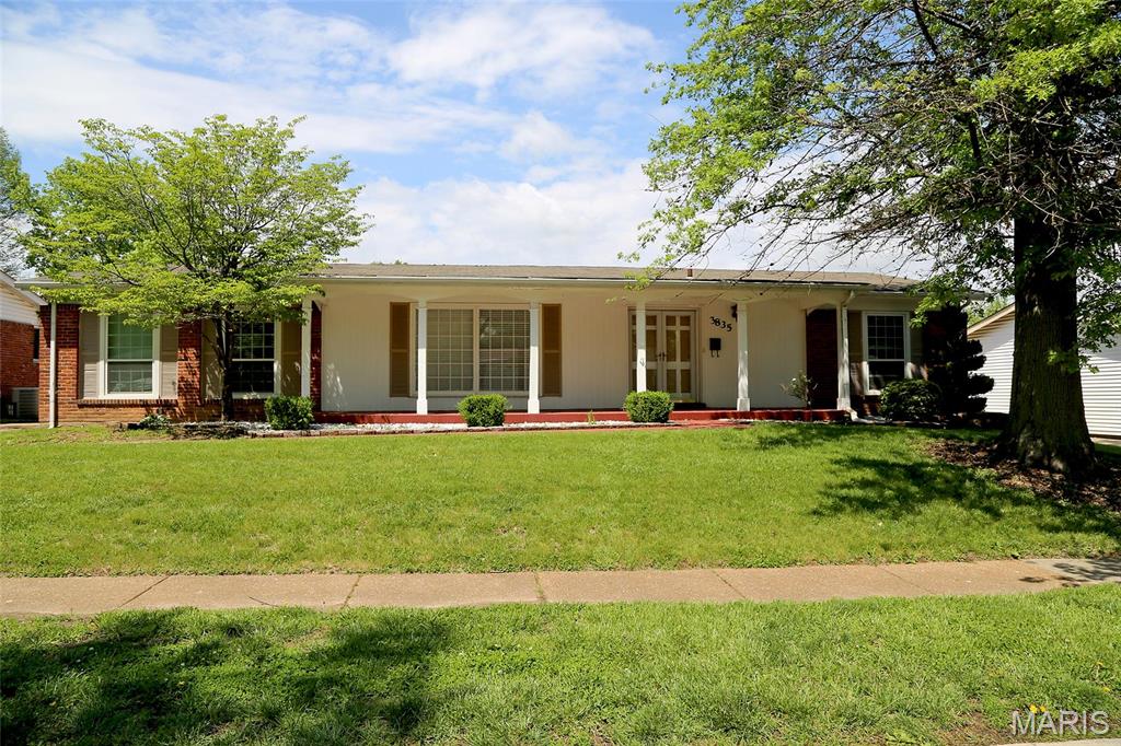 3835 Greengrass Drive Property Photo 1