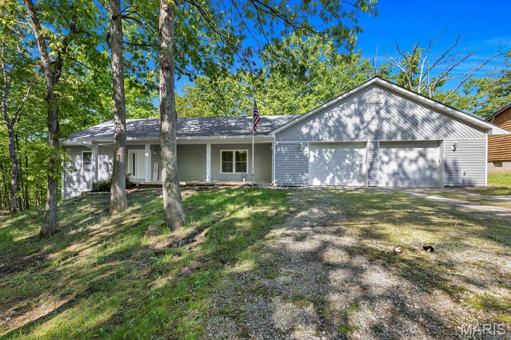 1340 Gainsborough Court Property Photo 1