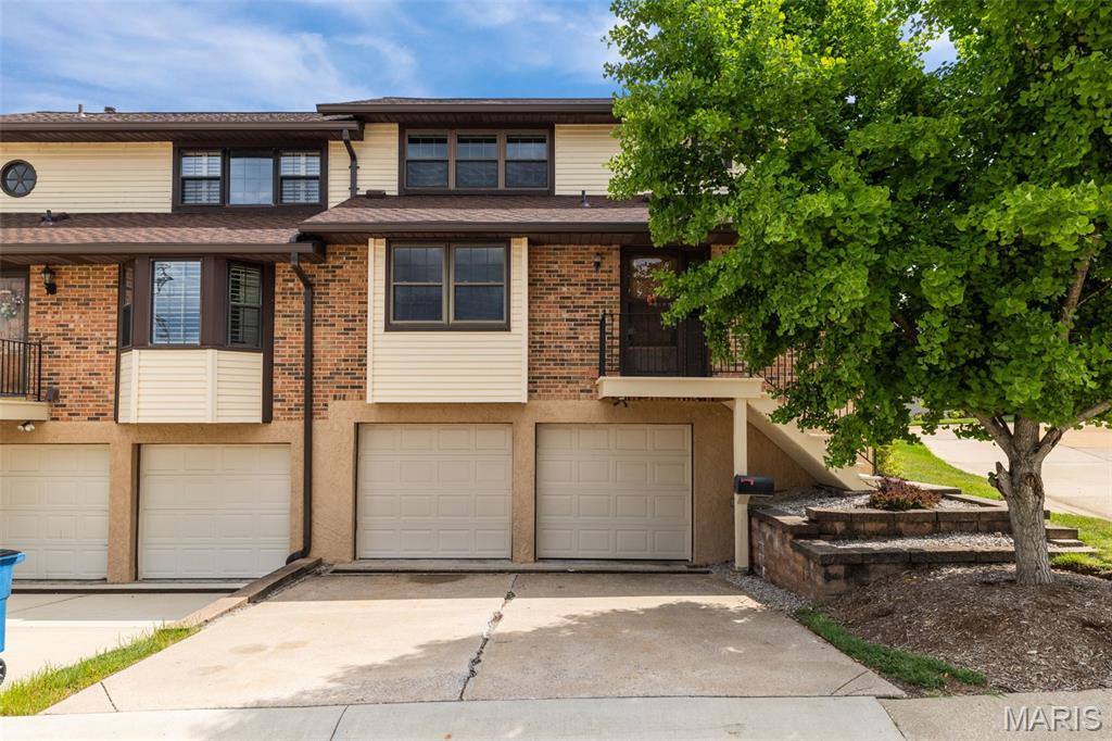 1300 Snapdragon Court Property Photo 1