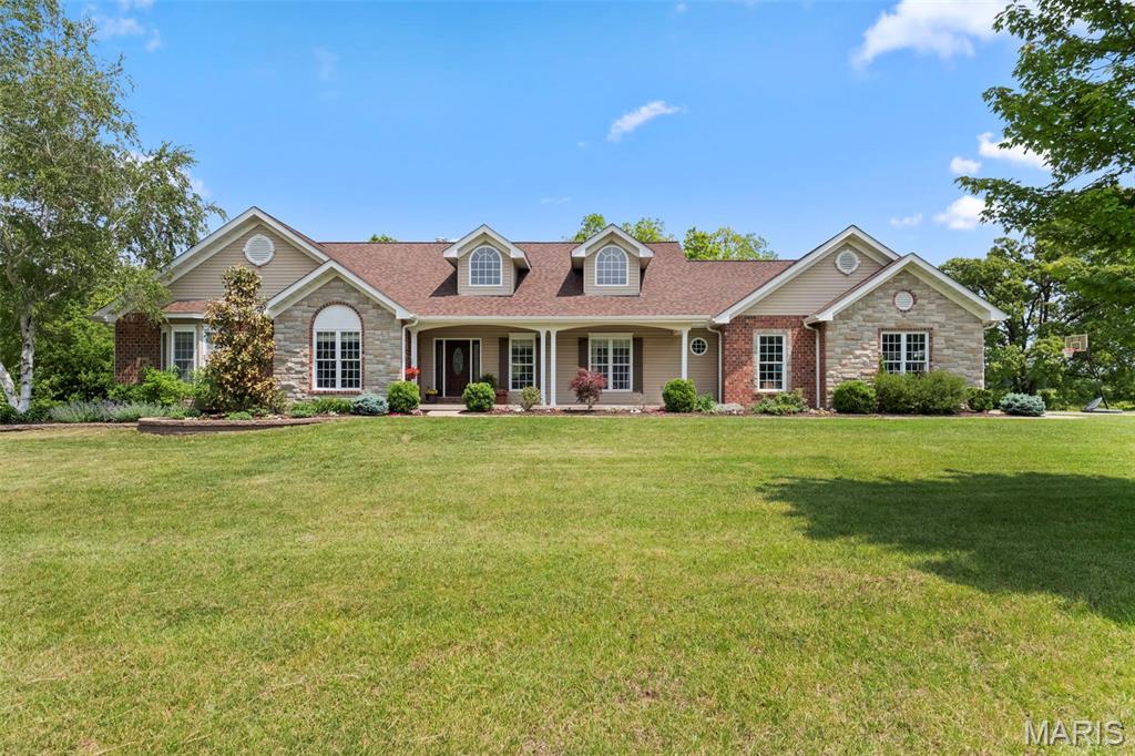 120 Champion Circle Property Photo