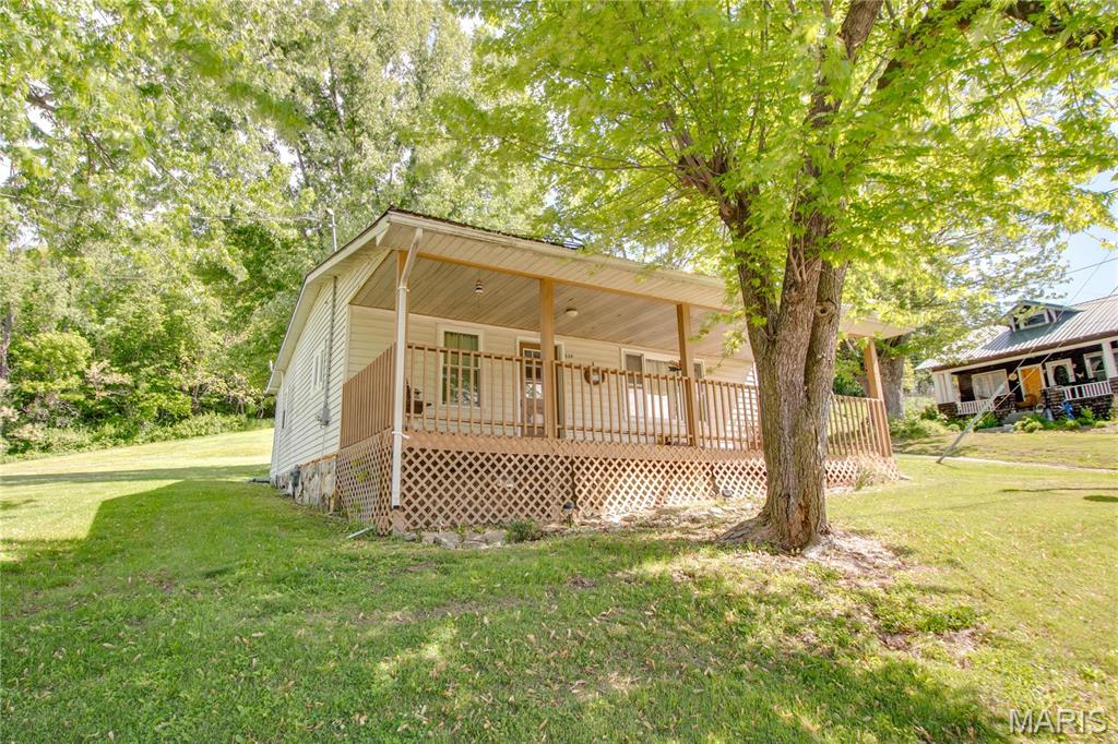 539 Hill Street Property Photo 5