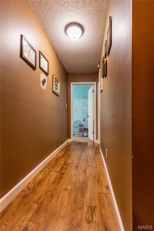 211 E Elm Property Photo 19