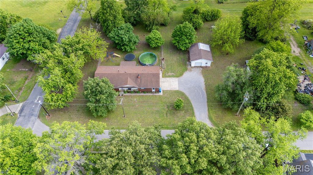 211 E Elm Property Photo 43
