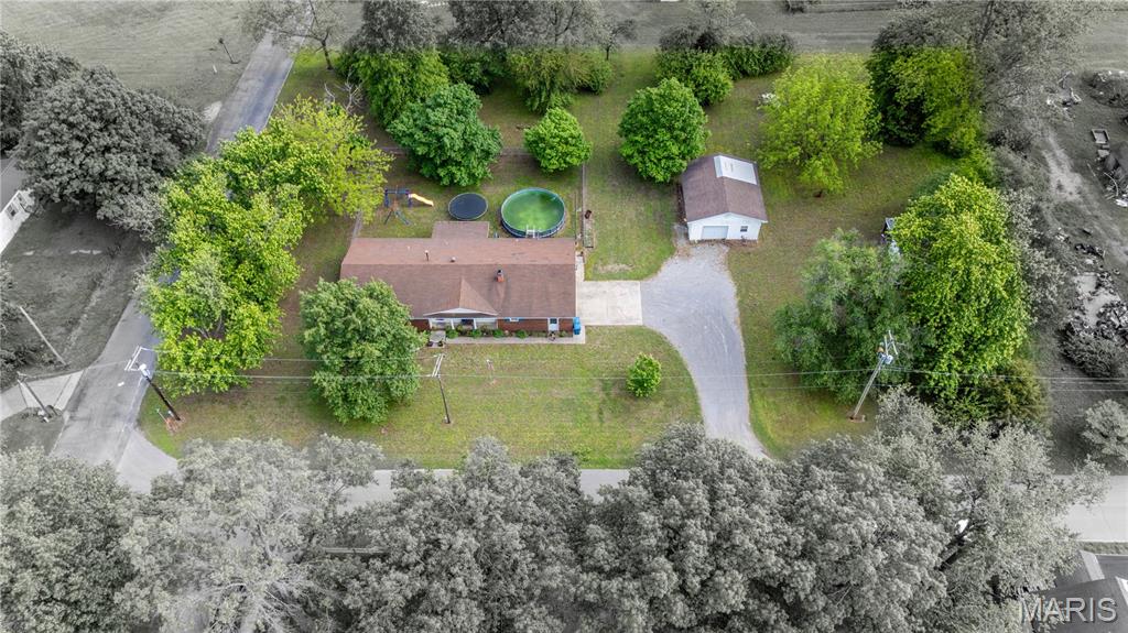 211 E Elm Property Photo 44