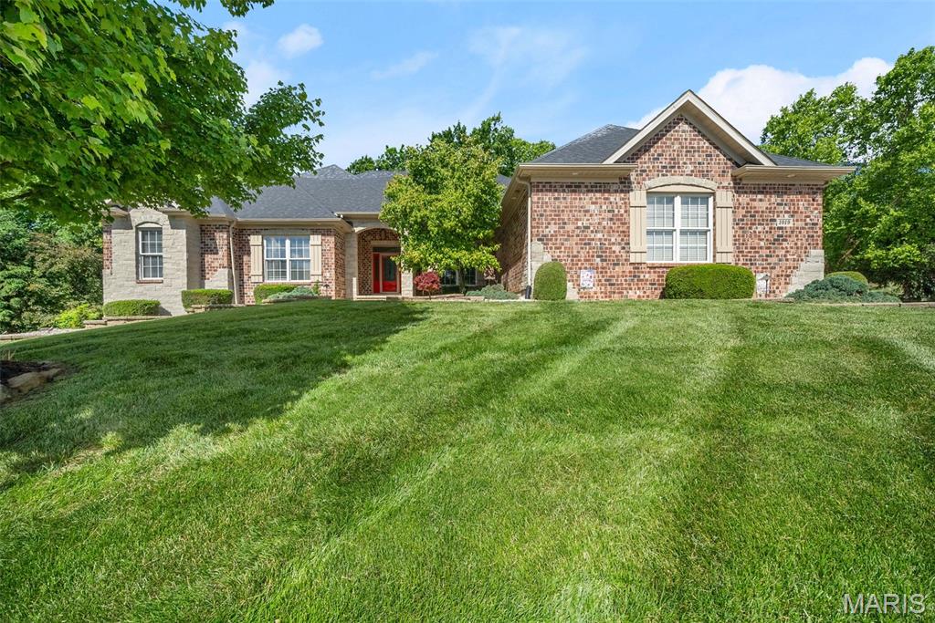 1019 Hawks Landing Drive Property Photo 1