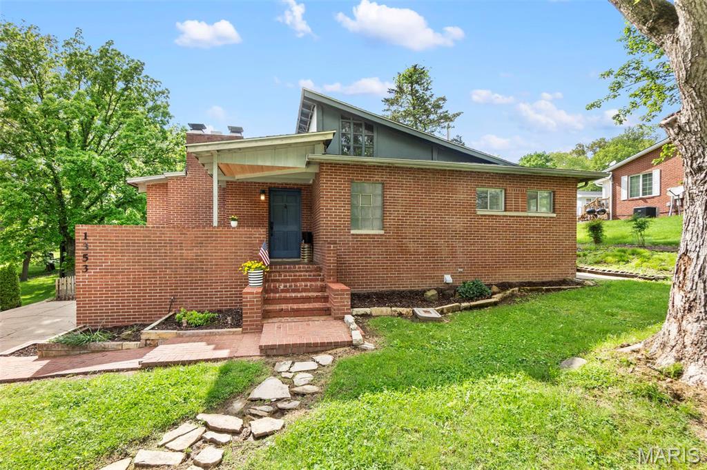 1353 Karen Drive Property Photo