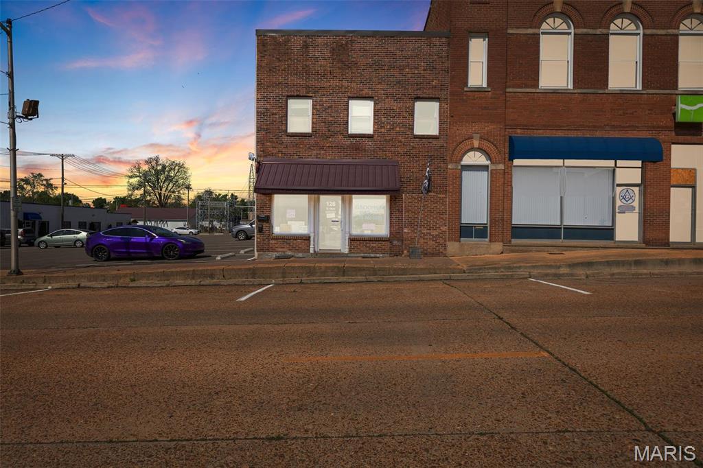 126 S Main Street Property Photo 1