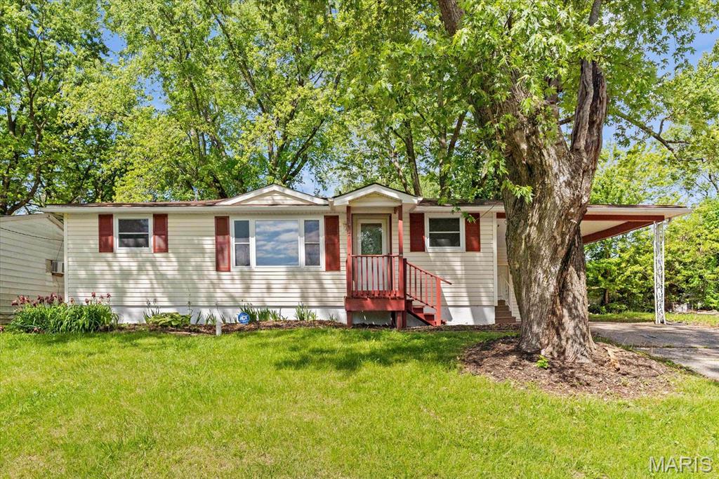 217 Cascade Drive Property Photo 1