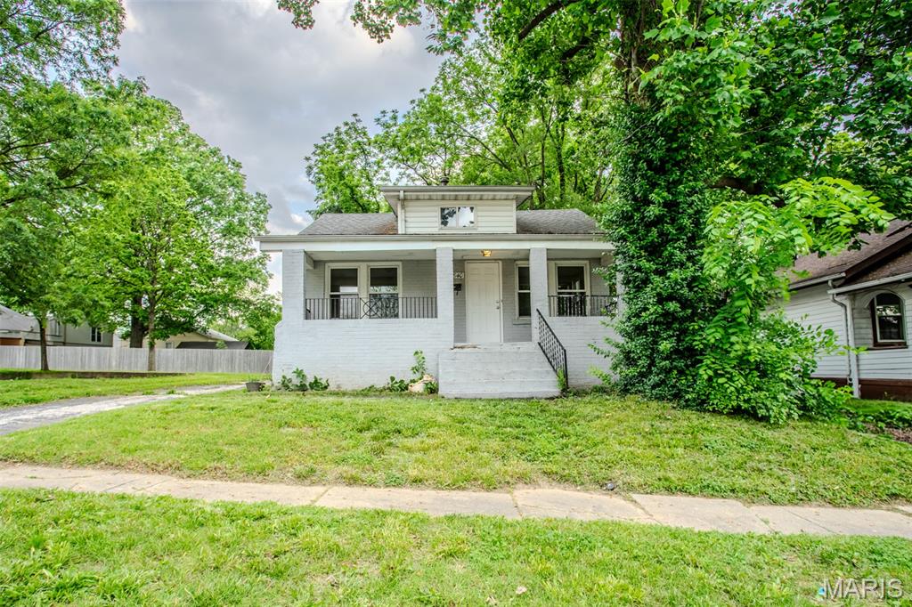 2840 Ridgeway Avenue Property Photo 1