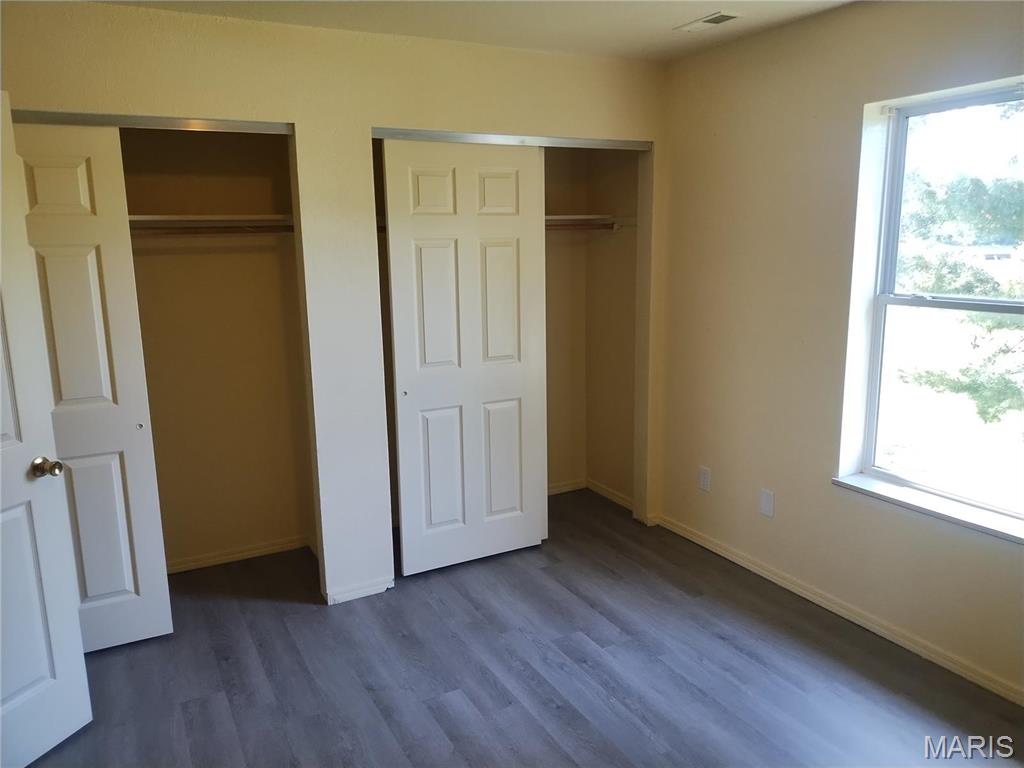 1505 N Commercial Avenue 1505 Property Photo 9