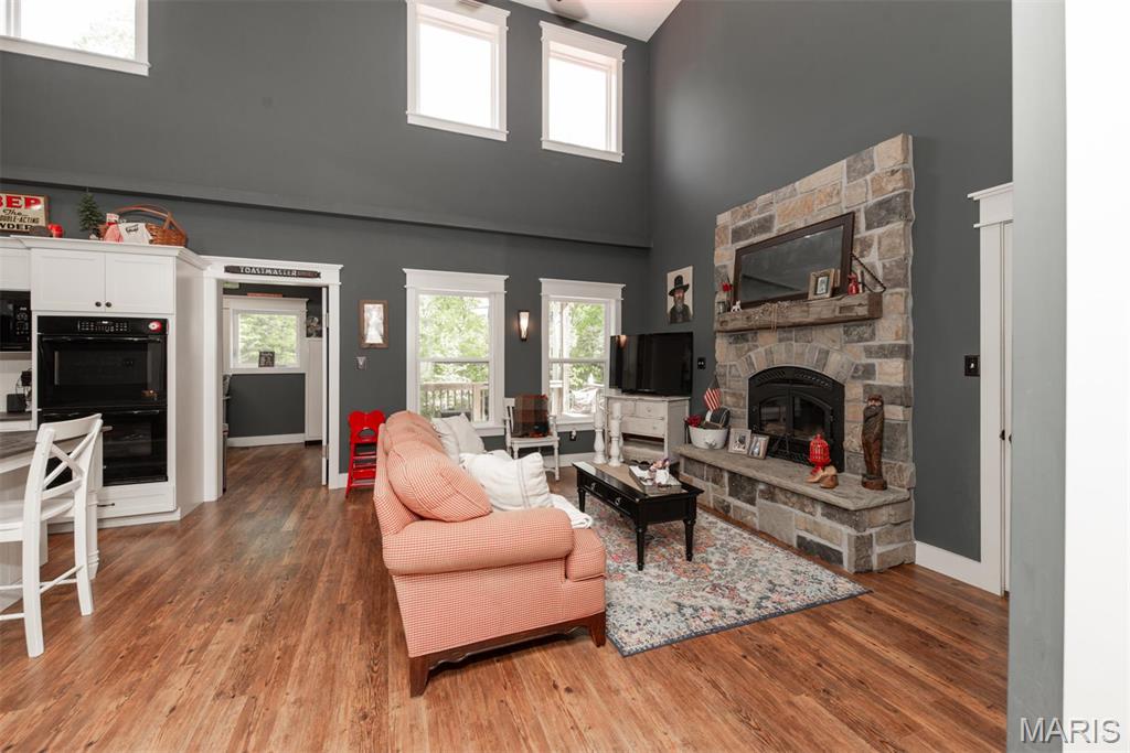 7877 Sylvan Place Property Photo 3