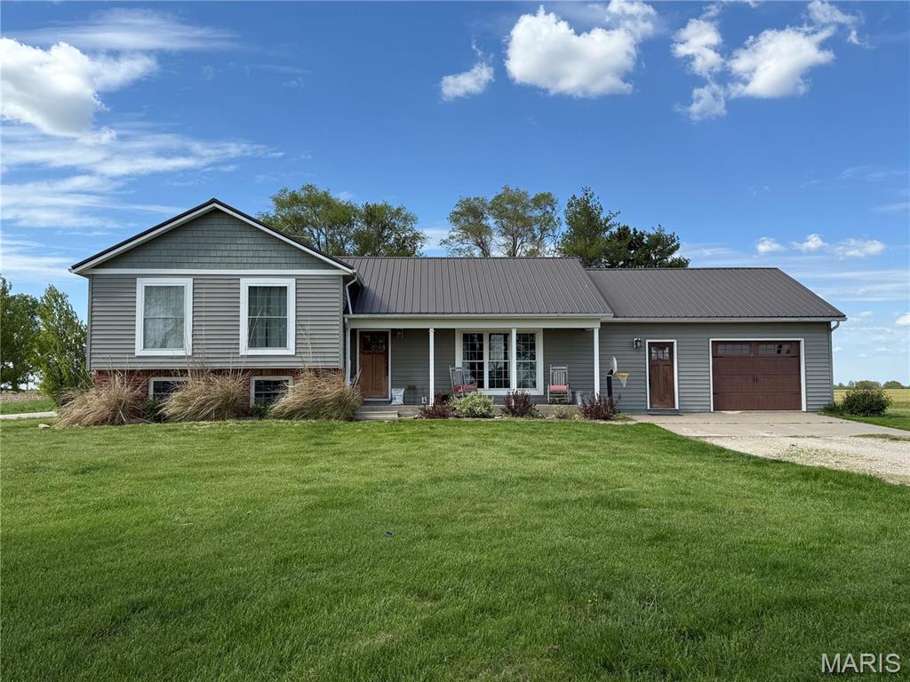 66502 Mark Twain Avenue Property Photo 1