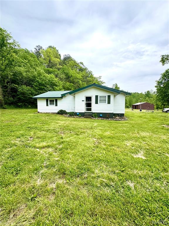 1102 County Road 700 Property Photo 1