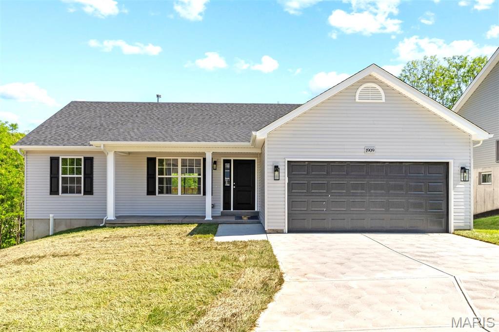 1909 Magnolia Way Property Photo 1