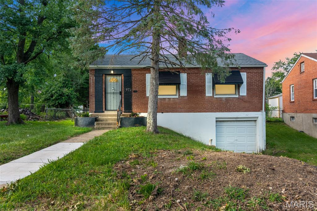 1973 Park Lane Property Photo 1