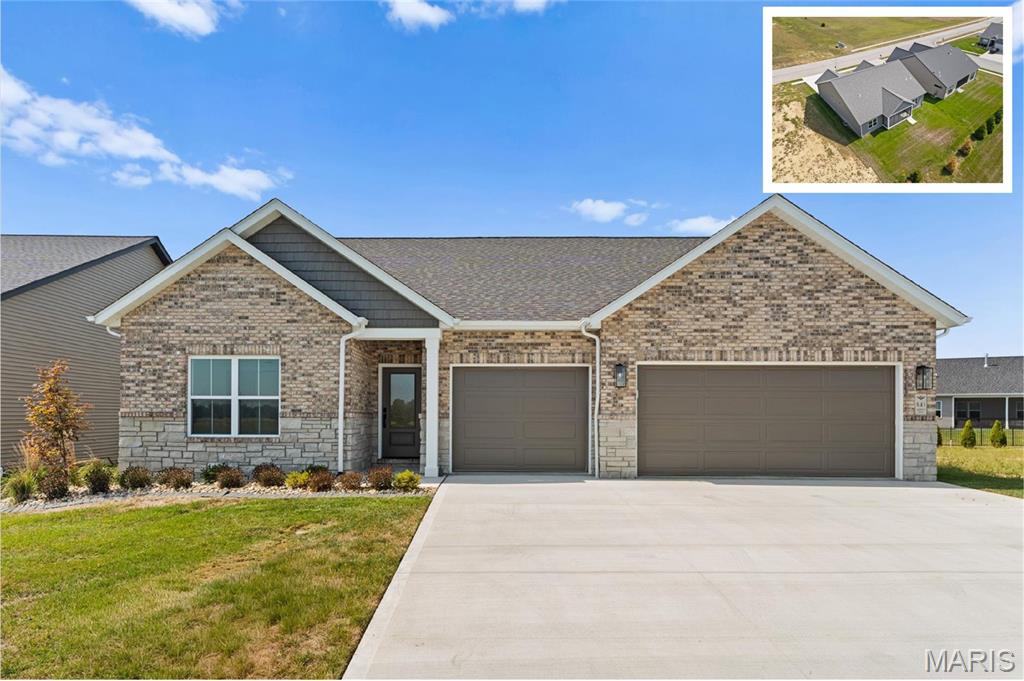 641 Ambrose Drive Property Photo 1