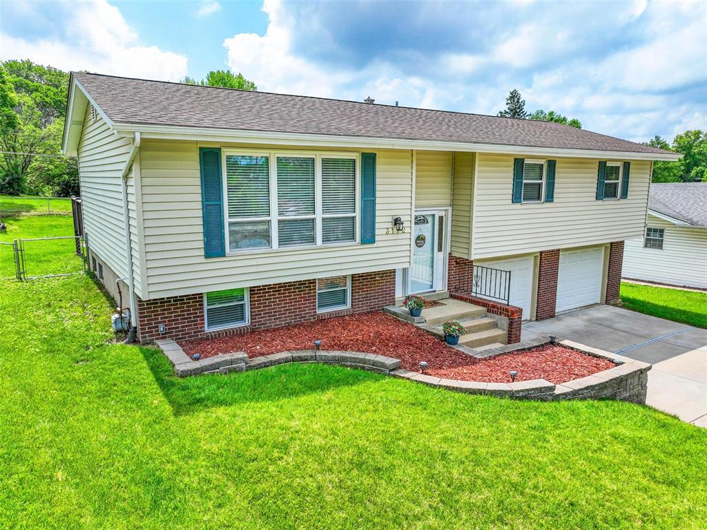 3112 Mockingbird Drive Property Photo 1