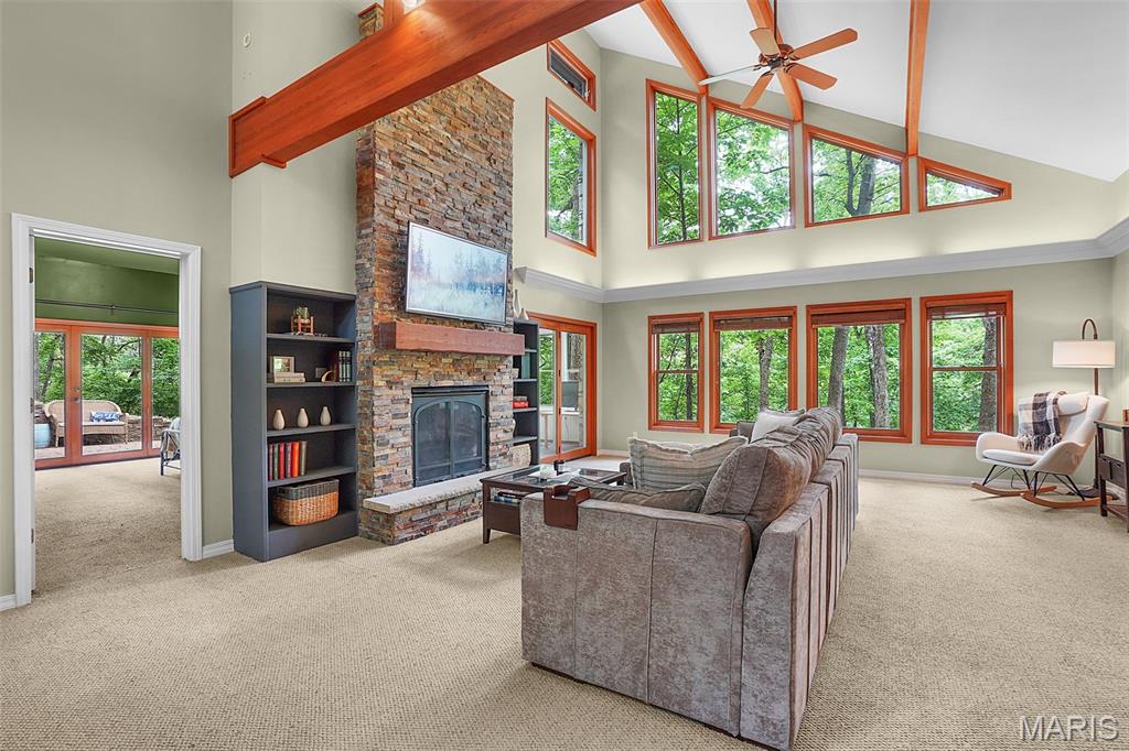19072 Bear Trail Road Property Photo 8