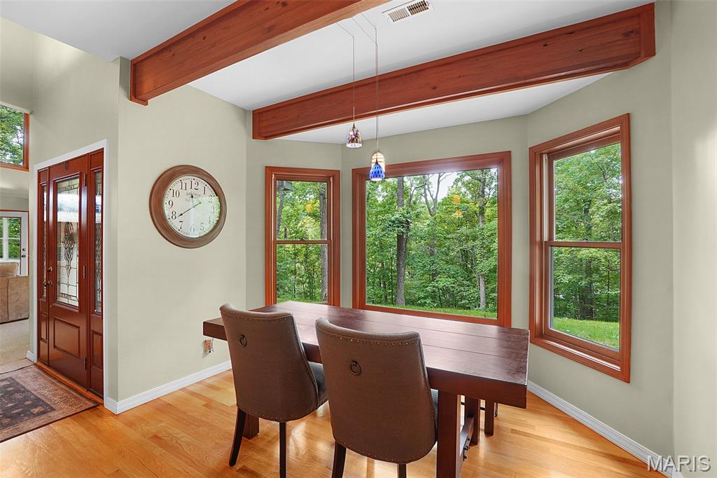 19072 Bear Trail Road Property Photo 13