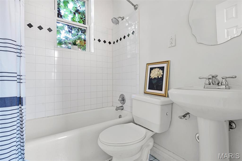 2825 Mcnair Avenue Property Photo 23