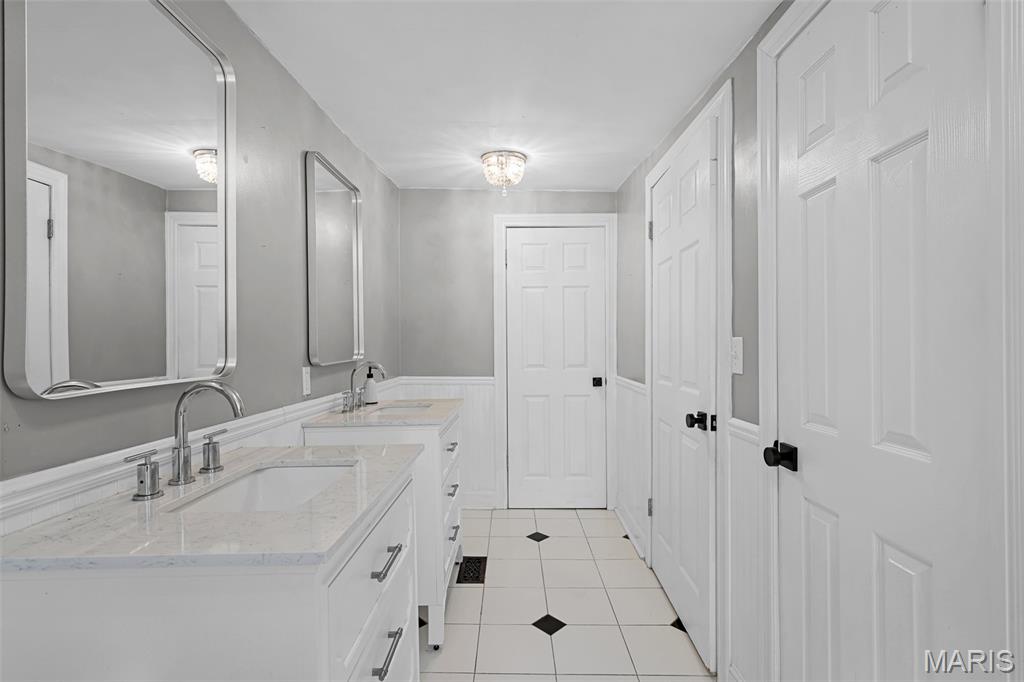2825 Mcnair Avenue Property Photo 28