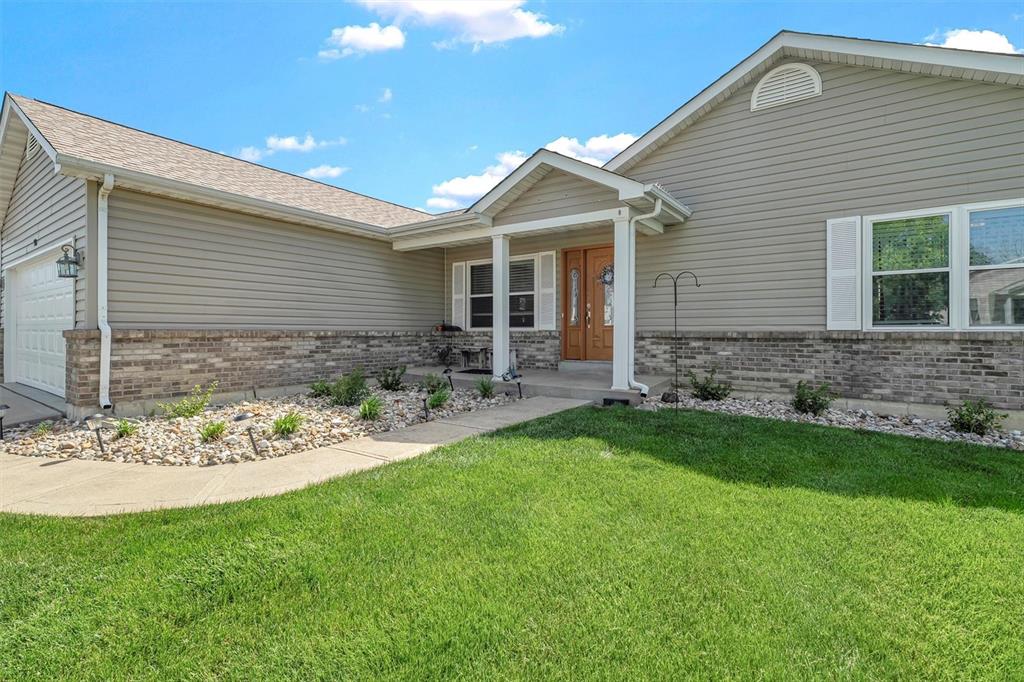 140 Glen Forest Drive Property Photo