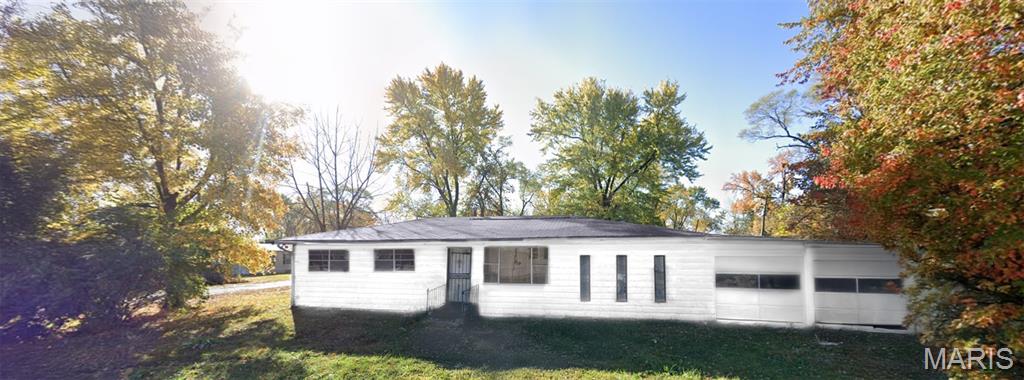 5150 Rosemont Avenue Property Photo