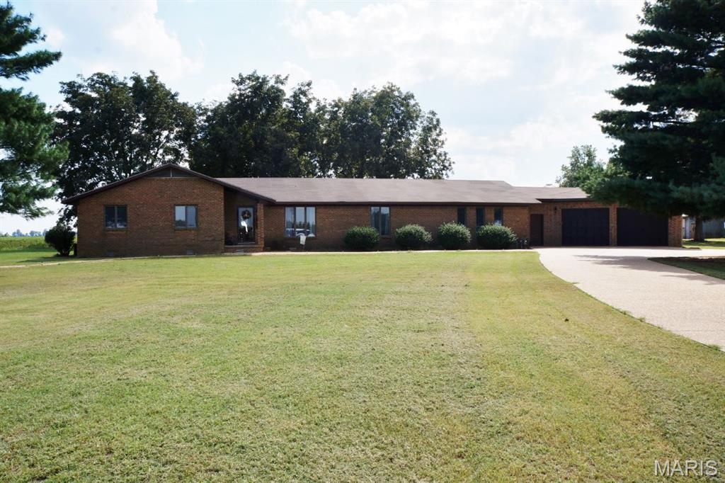 7526 State Hwy 164 Property Photo 1